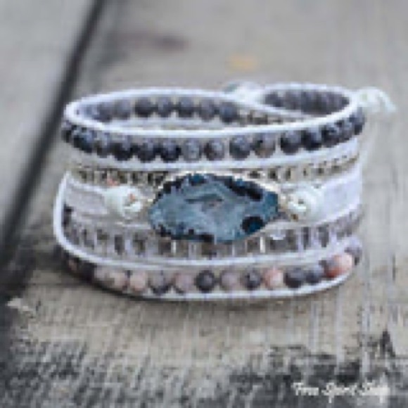 Brand new crystal wrap bracelets - Picture 3 of 4